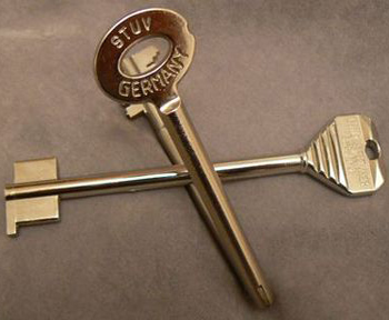 klucz sejfowy STUV Germany
